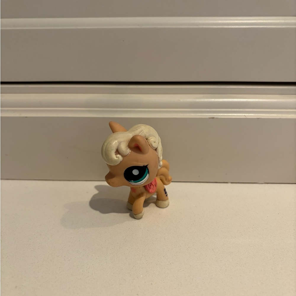 Littlest Pet Shop Horse Figurine